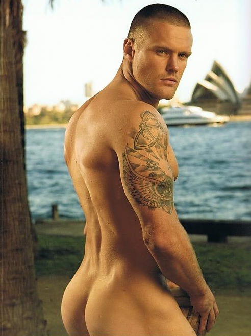 hotjock7:  Nick Youngquest—-sexy buzzcut and gorgeous butt!! 