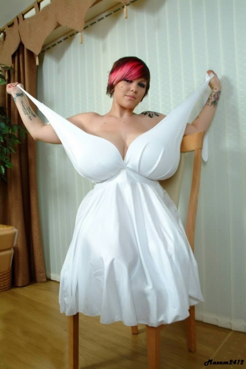 maxam2412: and just in case you want to see more : www.deviantart.com/maxam2412 So beauty