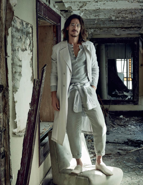revorish:  GQ Portugal  ‘Luz Natural’ featuring Jarrod Scott by  Branislav Simoncik with styling from Jan Kralicek x the April 2016 Issue of GQ Portugal