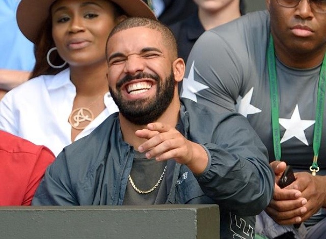 goldshorty:  Drake at Wimbledon watching Serena Williams defeat Maria Sharapova ✨