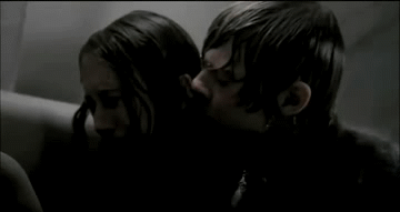 Tate &amp; Violet / Kyle &amp; Zoe kiss appreciation post