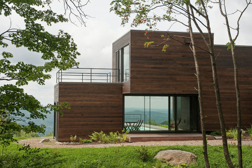 goodwoodwould:Good wood - another lovely abode in Canada, this time from local architect Atelie