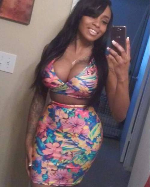 cottonstateking: Mirror Monday @ladonna_sewblessed_fit #SexyBeast #SheBad #Sheesh #SheReady #BadBitc