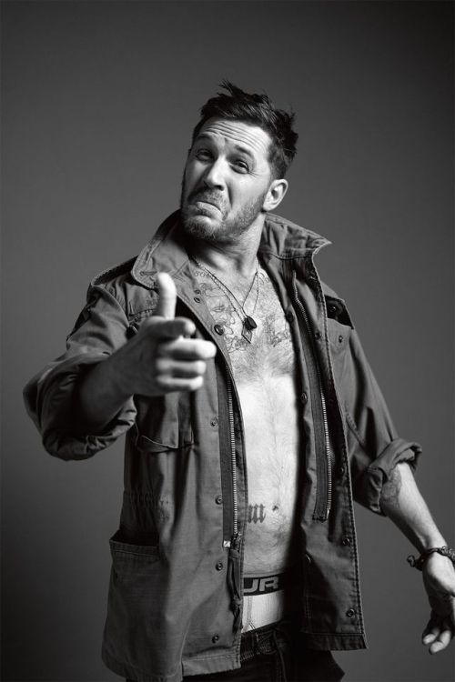 Click for more Tom Hardy!