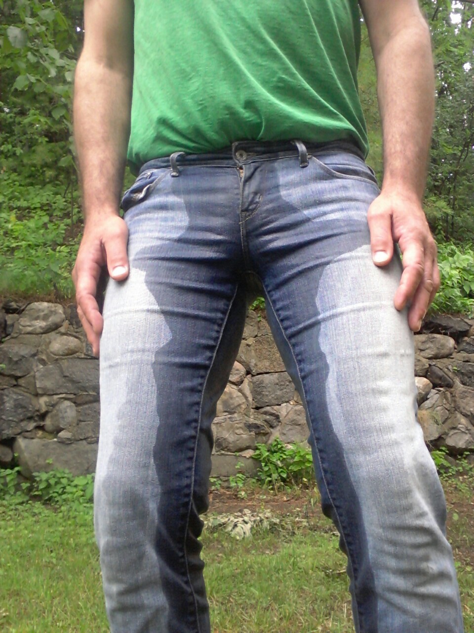 bgroovymike: ipmypantz:  These jeans have been pissed about a dozen times. faggot