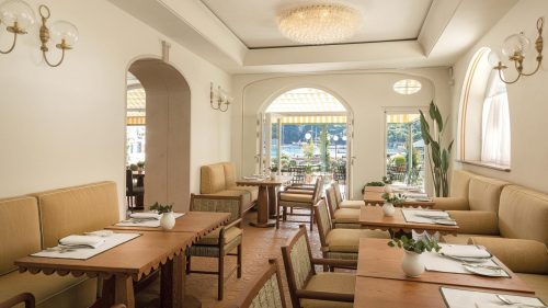 Belmond Splendido Mare - Full renovation of the hotel - Portofino - 2021
included the 5 finalists shortlist for Ahead Award Europe for the best hotel renovation 2021
design team: F. Scarpi - STAF - Fiesole - Florence
Interior Design by Festen ,...