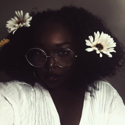 dysfunctunal:  I promise I’m done for the day lol, again happy dark skin appreciation day and now #happyblackoutday ✊🏿  http://instagram.com/queenxayla 🌻 