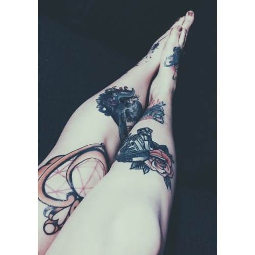 zalacelestine:  ✨✌️✨