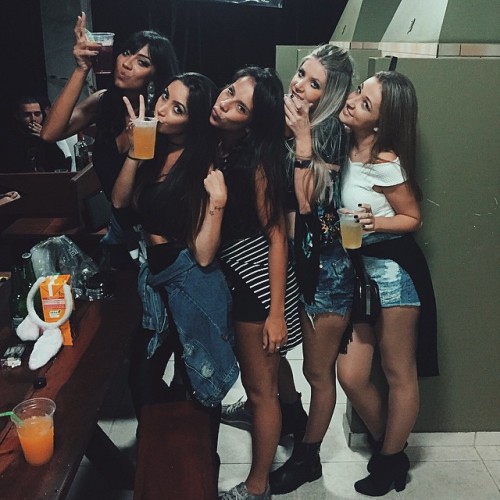 “Fria por fora, quente por dentro.”