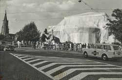 Christo and Jeanne-Claude, Wrapped Kunsthalle, Bern, Switzerland, 1967–68