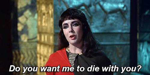 barbara-stanwyck:Elizabeth Taylor in Cleopatra (1963)