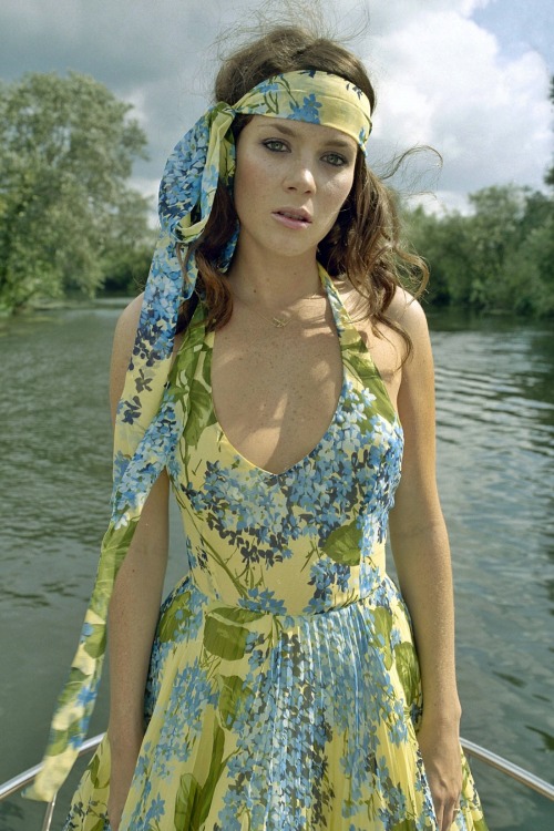 some-celebrity-stuffs:  Happy Birthday Anna Friel July 12