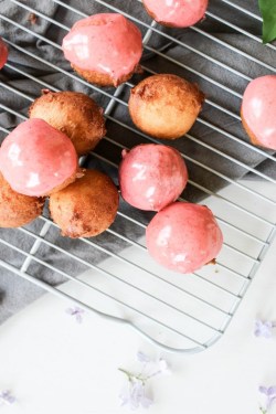 fullcravings:  Buttermilk Doughnuts with Strawberry Glaze