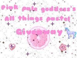 pinkpalegoddess:  Giveaway includes: ♡