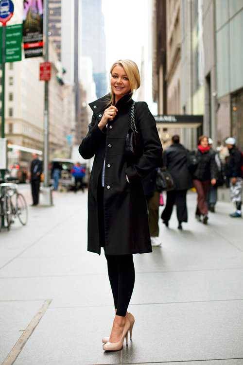 Global Street Style : Black + White Tales 01