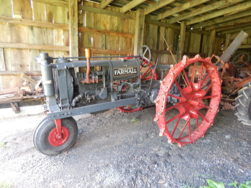 semitrckn:  Farmall F12