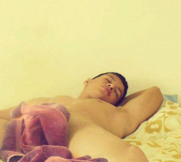 peruchosexyhot:  ricos papis peruanos listos para ti..