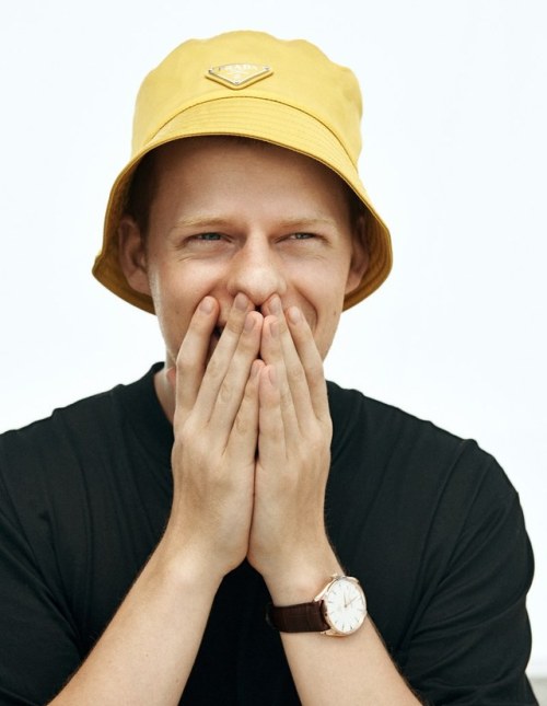 elijah120607:Lucas Hedges＠GQ.