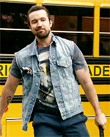 Mac Mcdonald + Outfits (1/?)