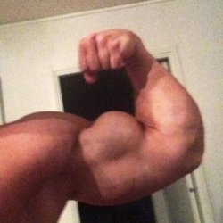 Pleasing Manly Guys ...Bottom For Top Dudes NSFW