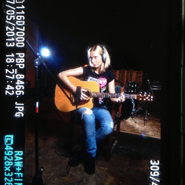 Yes I can do non TnA related shoots:-) (back of thr camera snap shot) model is musician