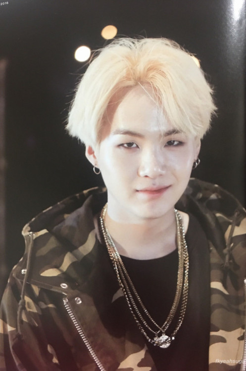 [SCANS] BTS Memories of 2016 PhotobookChapter eight: SUGA Mixtape Agust DDo not crop or redistribute