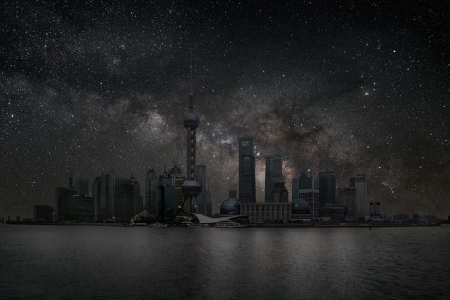 odditiesoflife:  10 Stunning Cityscapes Without Light Pollution There are many advantages to city life, from conveniences like 24-hour delis and reliable public transportation to all of the culture that’s right at our fingertips. But there’s one thing