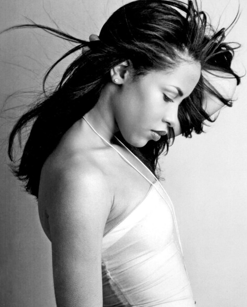 richassness:  Aaliyah shot by James Hicks 