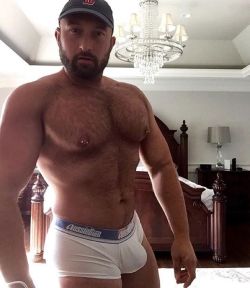 Follow my two hairy men blogs:http://sambrcln.tumblr.comhttp://hairysex.tumblr.com