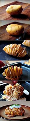 ragecomics4you:  Great way to make a baked potato.http://ragecomics4you.tumblr.com