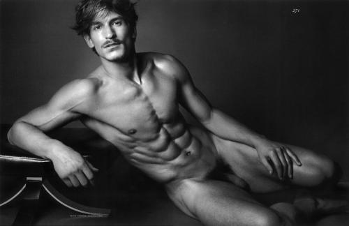 guysinprivate:  Source : Vogue Hommes International #JarrodScott 