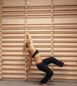 fitnessua:Pole workout. (x)