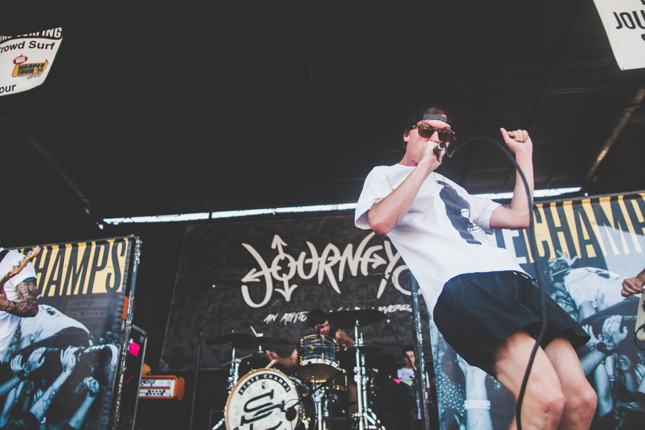 eduardoponcephotography:  State Champs - Warped Tour 2014  more work on my IG: @eduardoponcee