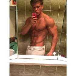 tripltap:  Gymspiration with Lukas Sparer