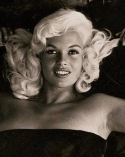 Jayne Mansfield on a hot Throwback Thursday.