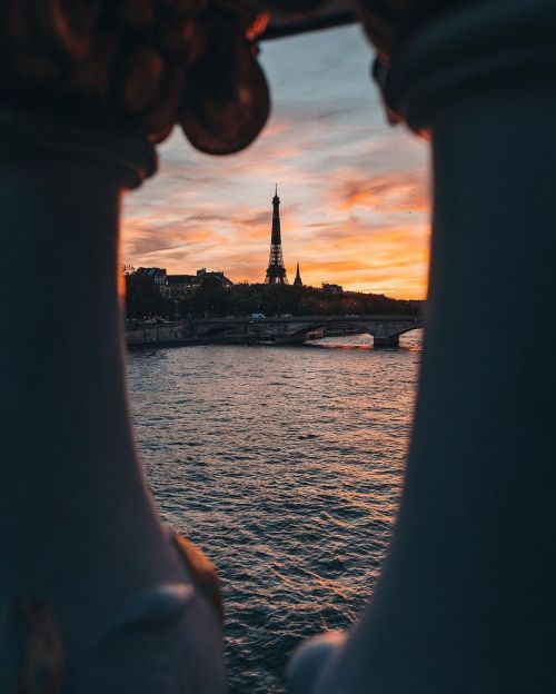 Quand êtes-vous venu à Paris pour la dernière fois ? • When was the last time you were in Paris? • @