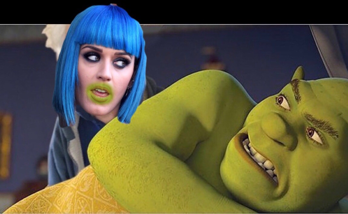 mediokurrr: that-twink-over-there:   sodomymcscurvylegs:  When you give daddy Shrek