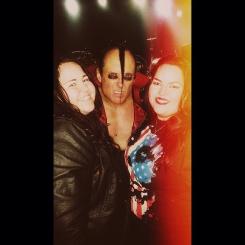 Here’s another one of Twin, Jerry Only and I from last night! #misfits #jerryonly #goodtimes