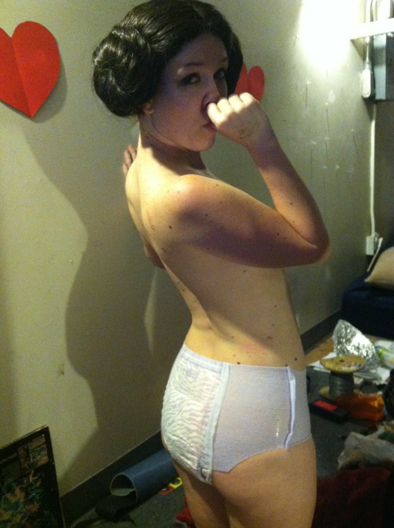 iamanadultbabygirl:  uh oh! Â the Empire is after usâ€¦ good thing I padded.