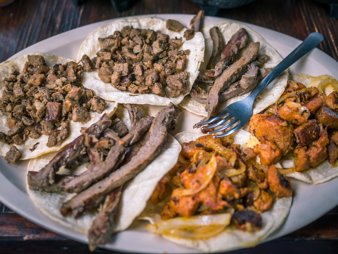 robertawalker:  Tacos at Hangman - San Jose Del Cabo, Mexico 