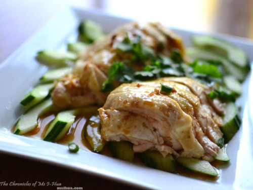 Hainanese Chicken and Rice (Poached Chicken)