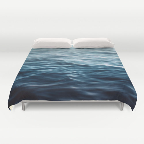 wickedclothes:  Deep Ocean DuvetCapture the look of the sea inside your bedroom.