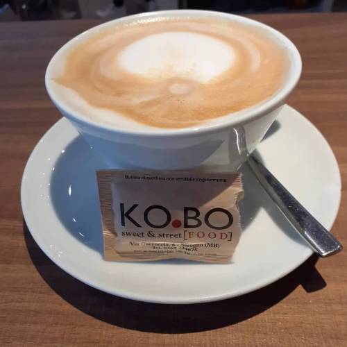 #20Agosto🗓 @kobofood Ottimo cappuccino dopo la canonica visita al campo santo e poi qualche acquisto al https://www.iperal.it/IL-MONDO-IPERAL/Territorio/MONZA-E-BRIANZA/Seregno-Via-Verdi 😎 Tempo meteo un po’ così, per ora niente...