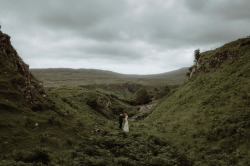 placestosayido: Isle of the Skye in Scotland // The Kitcheners via Green Wedding Shoes