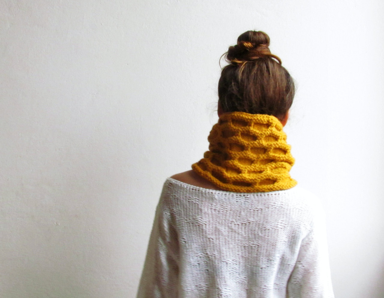 fernfiddlehead:  Mustard yellow scarf / Geometric beehive pattern / Alpaca wool /