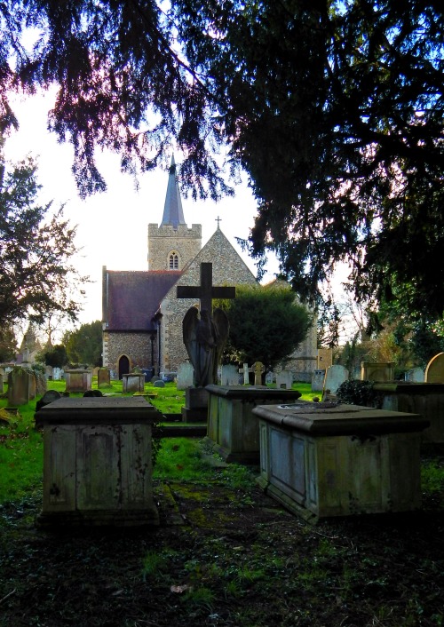 fuckitandtraveltobritain:  Hertingfordbury, Hertford, Hertfordshire, England, UK