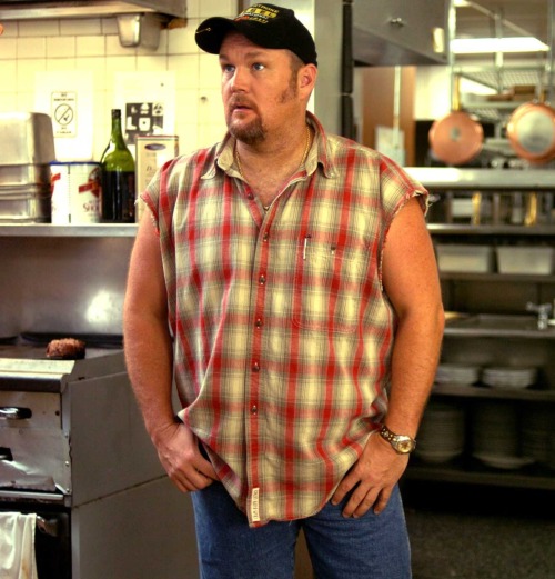 herofiend1983:  I don’t care what ya say, that Larry The Cable Guy is one fine bear! Check out my new tumblr page “Facial Hair Fetish”…. Where the men are separated from the boys!