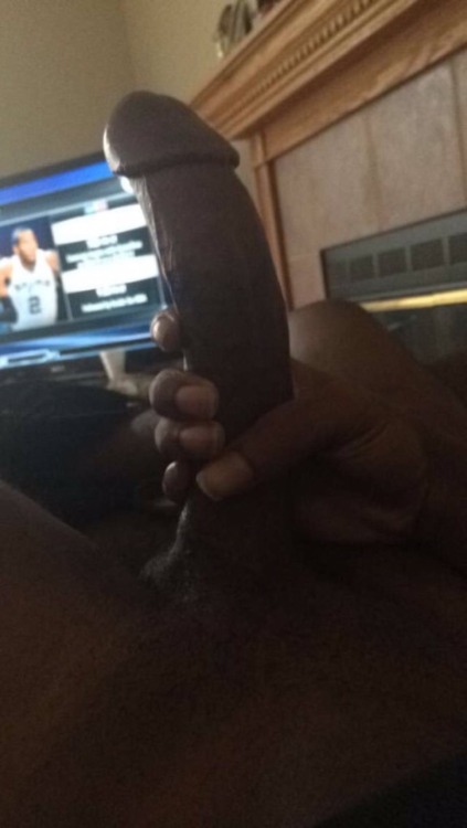 young-trade-niggas:  👌🏼🐾 follow these tumblrs…  for young dick - click here for thug dick - click here for white boys - click here for trannys - click here  🍆💦 free black dick & ass videos… http://www.BlackM4M.com/v/  🌎👥 find