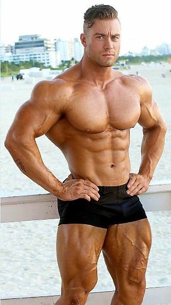 sexymusclebeast7:I hope I never meet this guy in real life. I would die of embarrassment from jizzing just looking at him…  Chris Bumstead