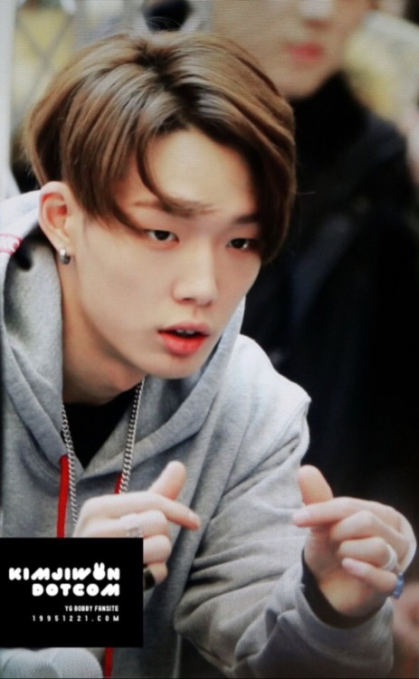 jiwonsqueen: Bobby is too handsome